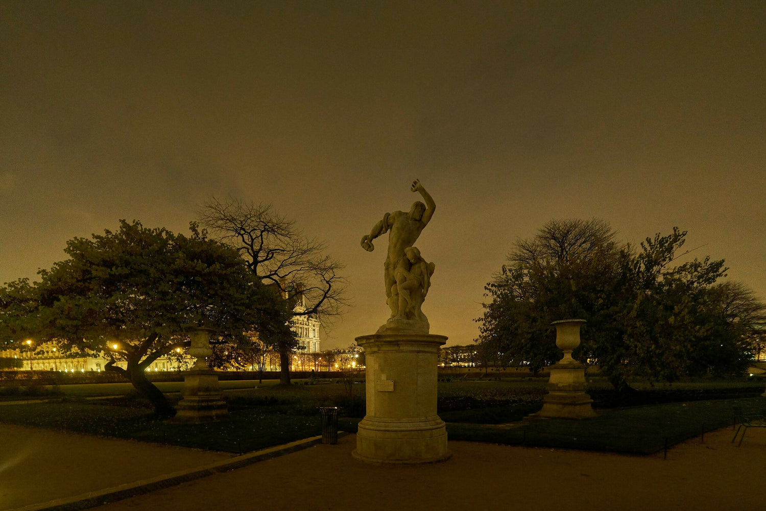 paris-thibault-saint-chamas-Exterieur_Nuit_3465